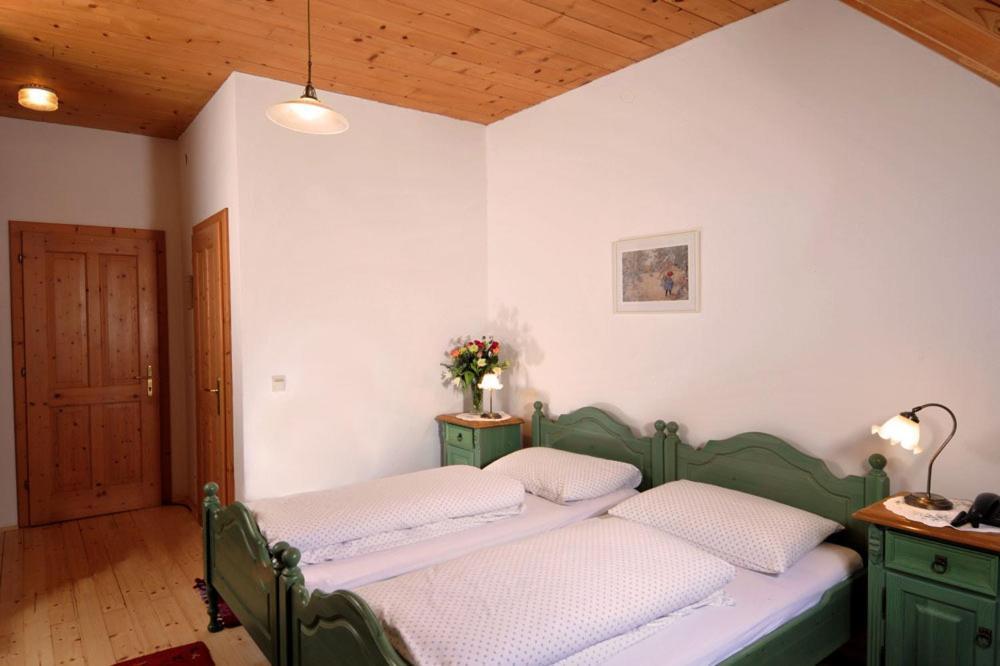 Stoffbauer Gmbh Hotel กราซ ภายนอก รูปภาพ