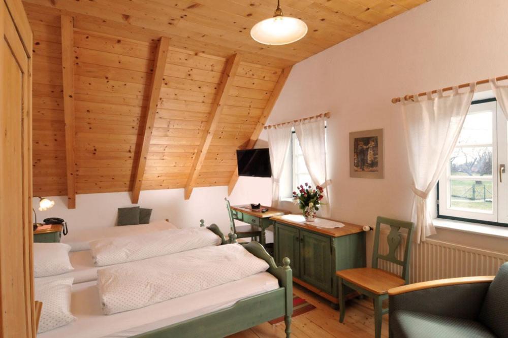 Stoffbauer Gmbh Hotel กราซ ภายนอก รูปภาพ