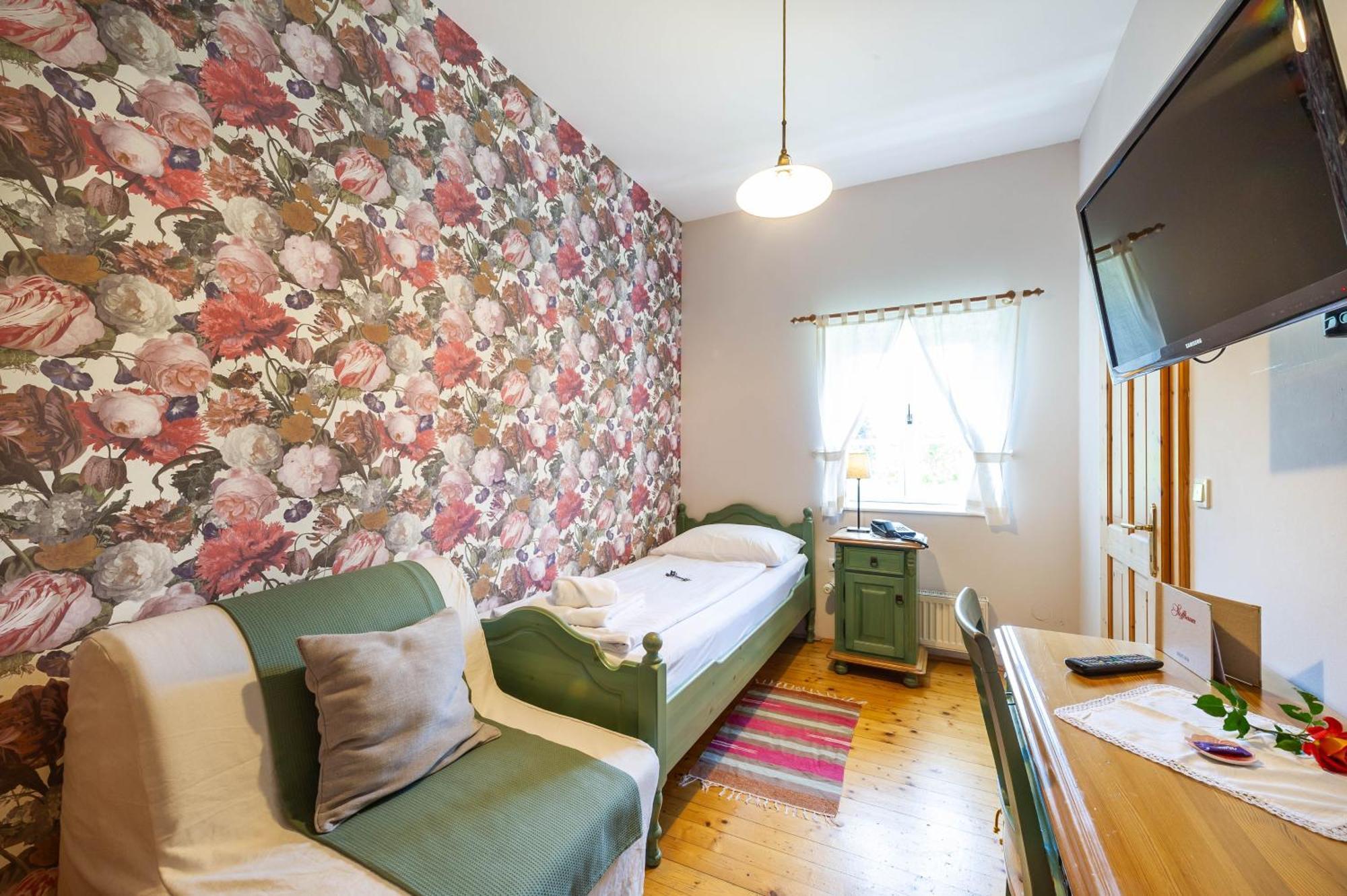 Stoffbauer Gmbh Hotel กราซ ภายนอก รูปภาพ