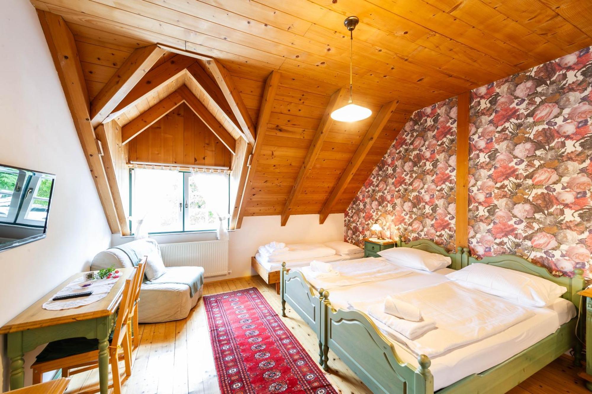 Stoffbauer Gmbh Hotel กราซ ภายนอก รูปภาพ