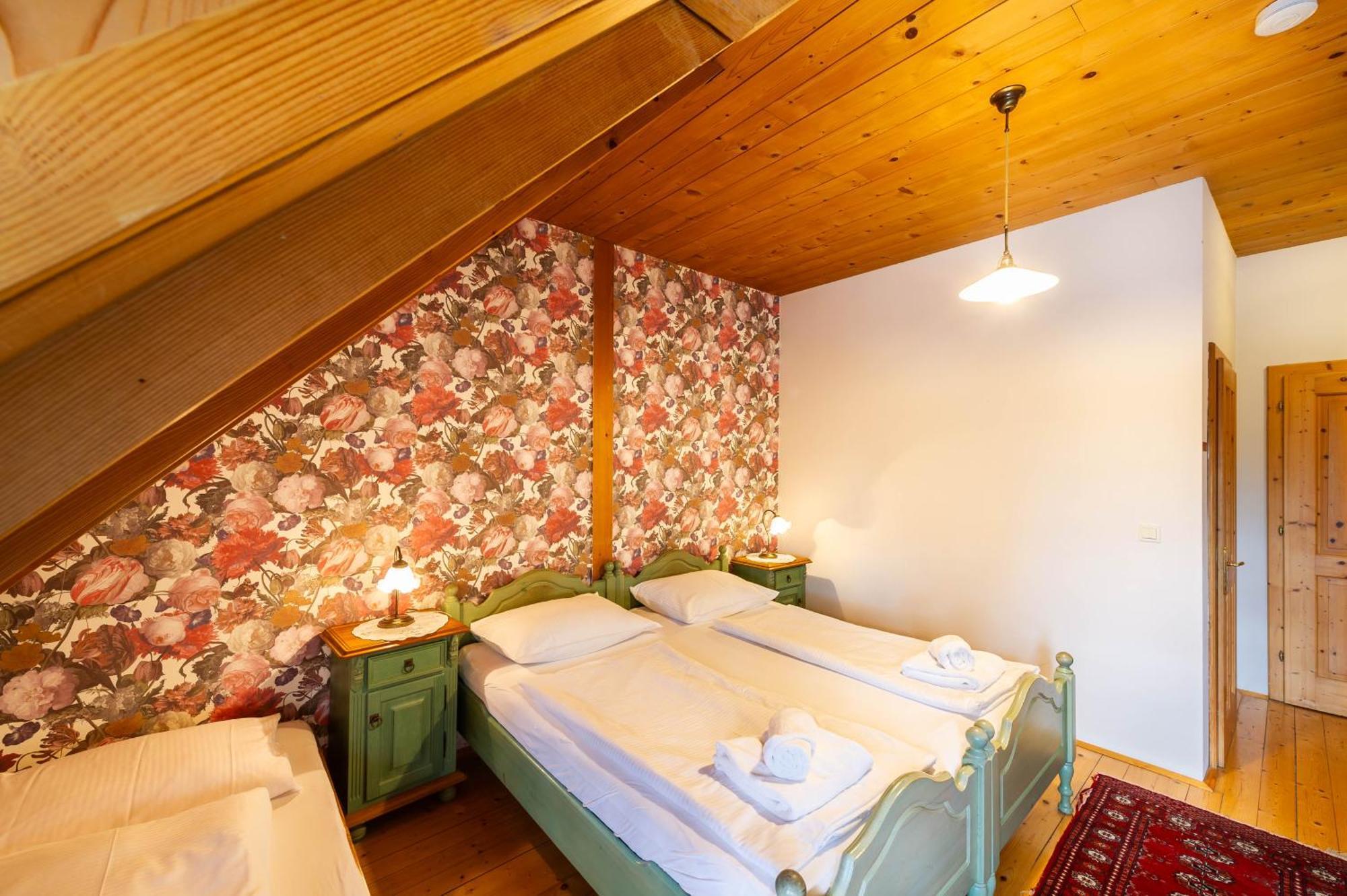 Stoffbauer Gmbh Hotel กราซ ภายนอก รูปภาพ